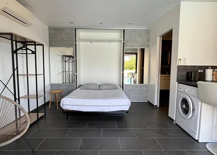 Studio, Piscine, 10 Min Des Plages, Ajaccio, Corse Du Sud, אפייטו