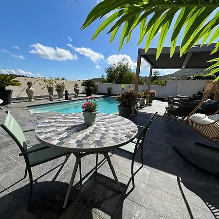 Studio, Piscine, 10 Min Des Plages, Ajaccio, Corse Du Sud, Appartement Appietto