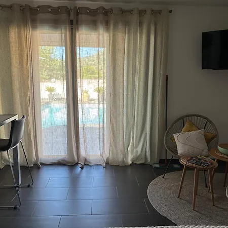 Studio, Piscine, 10 Min Des Plages, Ajaccio, Corse Du Sud, Apartment